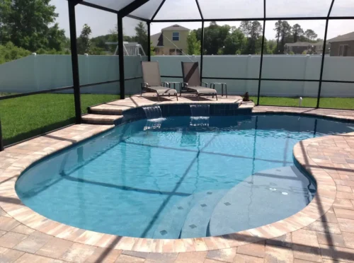 Freeform pool with water feature