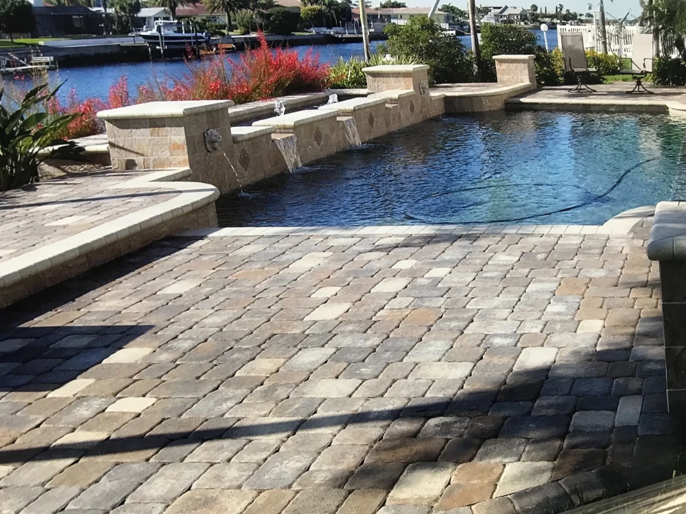 pool remodeling in Tampa